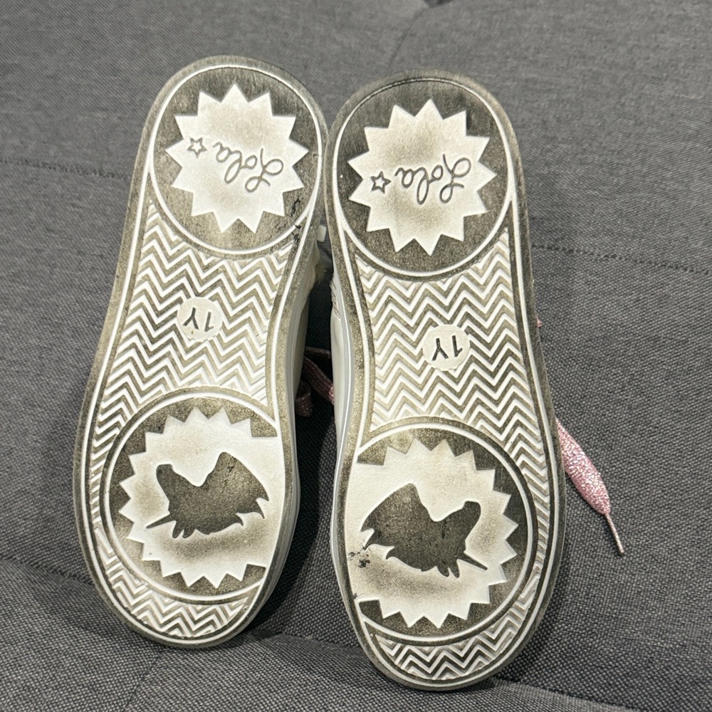 Lola + The Boys high top sparkle sneakers - Picture 6 of 6